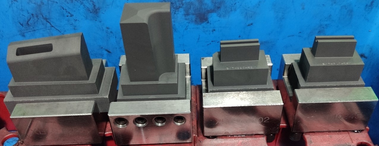 數控雕銑機,模具雕銑機,立式加工中心,石墨雕銑機-凱博數控